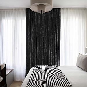 Premium Queen Room