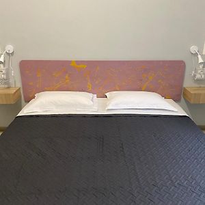 Eureka Rooms