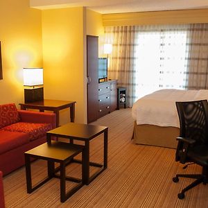 One-Bedroom King Suite