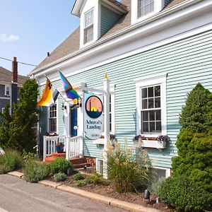 Admiral'S Landing (Adults Only)