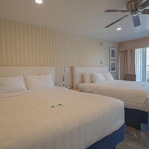 Premium King Room