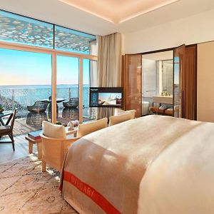 Premium King Room
