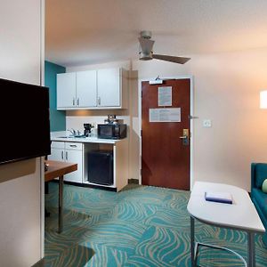 Queen Suite