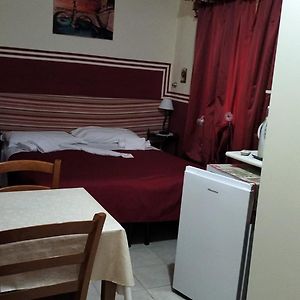 Budget Room