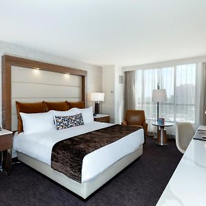 Premier King Room