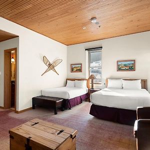 Standard Suite