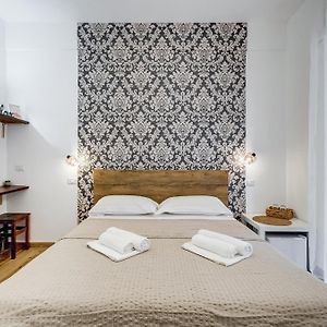 Luxury Triple Room