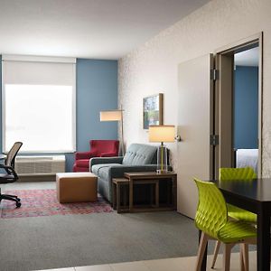 One-Bedroom King Suite Non-Smoking