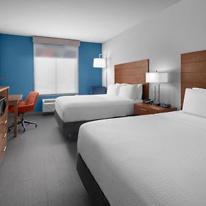 Standard Room Two Queen Beds