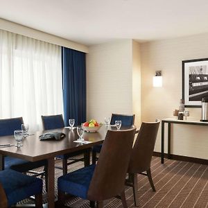 Executive Queen Suite