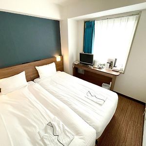 Small Twin Room