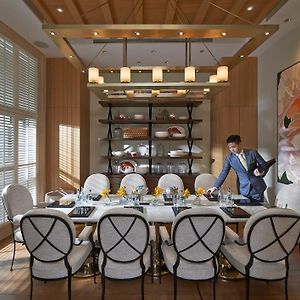 City King Suite
