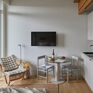 City King Studio Mobility accessible