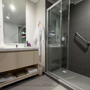 Superior King Suite
