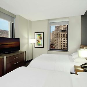 Queen Suite