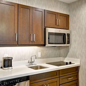 One-Bedroom King Suite