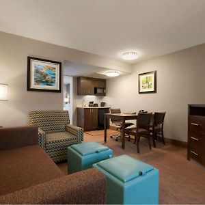 Premium King Suite