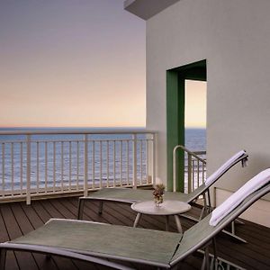 Oceanfront Queen Suite