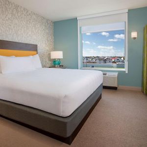 One-Bedroom King Suite