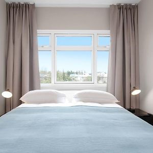 Budget King Room
