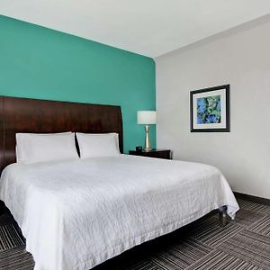 One-Bedroom King Suite