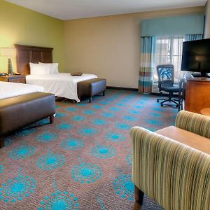 Queen Room Hearing Accesible