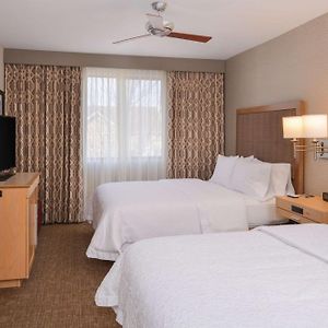 Queen Suite Mobility accessible
