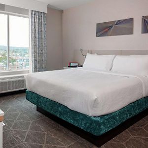 King Room Hearing Access
