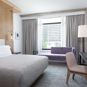 Premium King Room