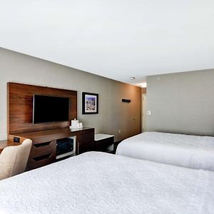 Queen Room Two Queen Beds Mobility Hearing Access or Non-Smoking