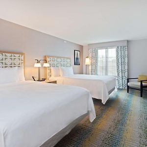 Queen Suite Two Queen Beds Hearing Access or Non-Smoking