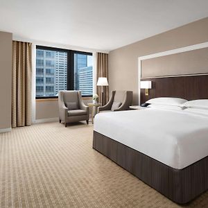 One-Bedroom King Suite