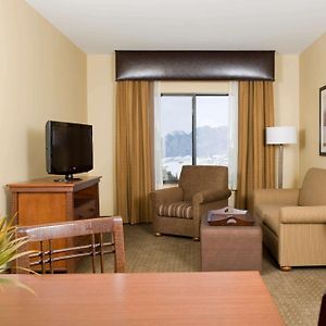 One-Bedroom King Suite Non-Smoking