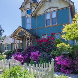 Swantown Inn