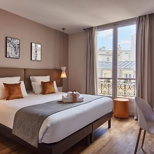 Premium King Room