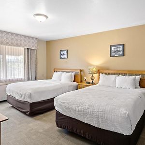 Efficiency Queen Room