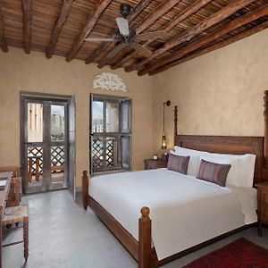Heritage King Room