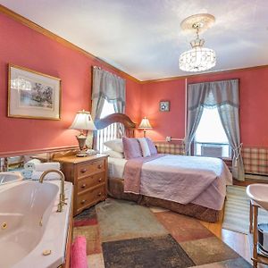 Small King Room