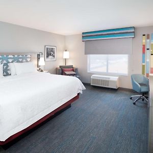 King Room Hearing Access or Non-Smoking