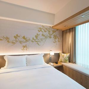 King Room Mobility accessible