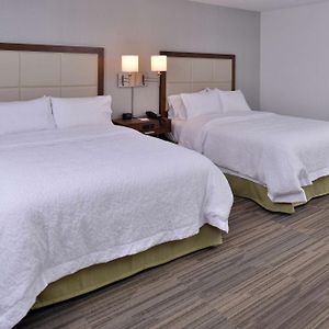 Queen Room Mobility accessible
