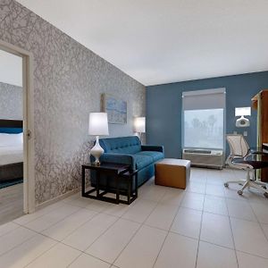 King Suite Mobility Access or Non-Smoking