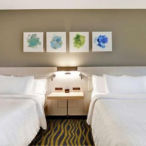 Queen Room Two Queen Beds