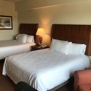 Queen Room Two Queen Beds Mobility Hearing Access
