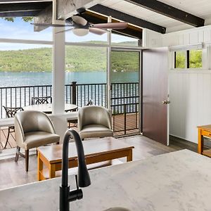 One-Bedroom Villa