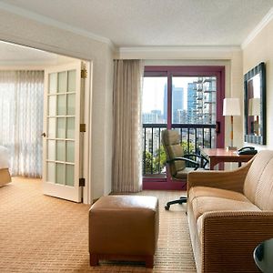 One-Bedroom King Suite Mobility accessible