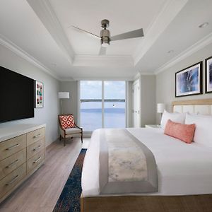 One-Bedroom Room