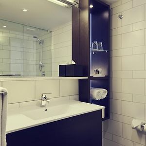 Classic Queen Room