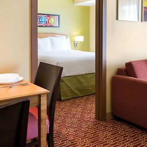 One Bedroom Suite Queen