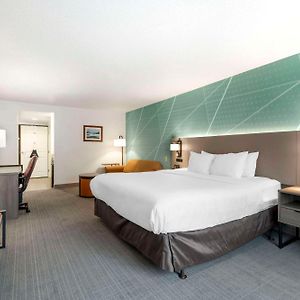 King Room Mobility accessible